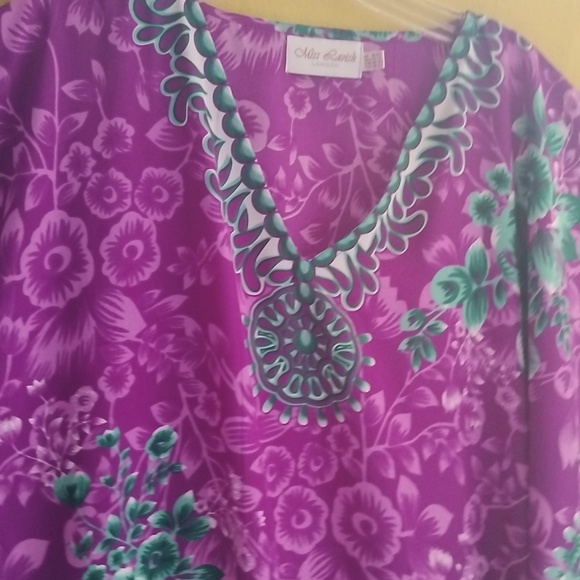 Women's colorful attractive kimono - Picture 11 of 11